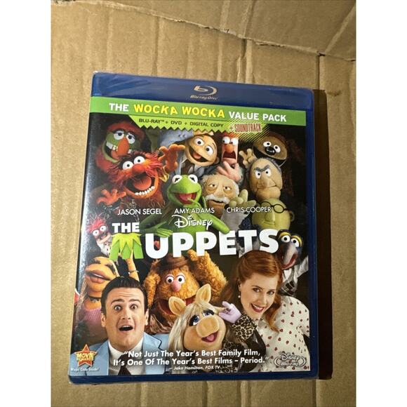 NEW The Muppets (Blu-ray/DVD, 2012) With Soundtrack Wocka Wocka Value Pack - Picture 1 of 2